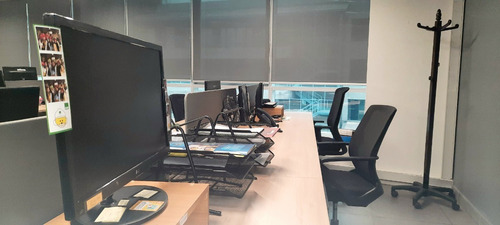 Imagen 11 de 29 de Atencion 6 Privados + 30 Islas De Trabajo - Amobladas 250m2