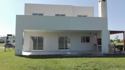 Imagen 4 de 22 de Barrio Puertos Escobar Nordelta Ii Excelente Casa Barrio Acacias