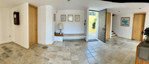 Imagen 5 de 28 de Expectacular Casa En Venta En Villa Verdún Frente A Un Bello Parque.