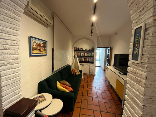 Hermosa Casa Castelar Norte