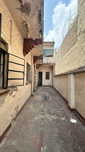Terreno En Venta Calzada Misterios, Con Uso De Suelo