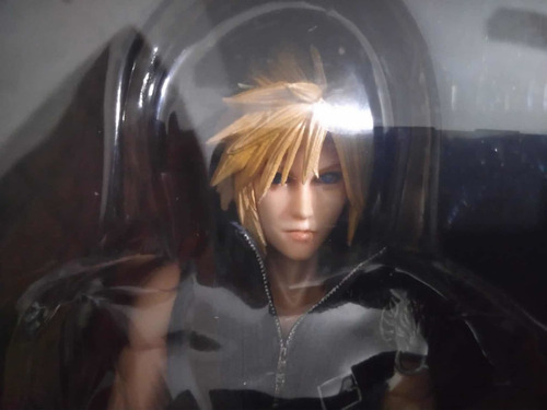 Play Arts Kai Cloud Ffvii Advent Children Original Lacrado