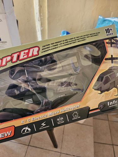 Helicóptero Con Control Remoto (Usado)