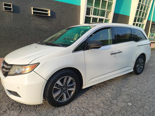 Honda Odyssey 3.5 Touring V6/ At