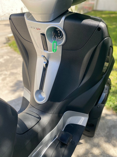 Imagen 11 de 16 de Piaggio Vespa Mp3 Yourban Lt300ie