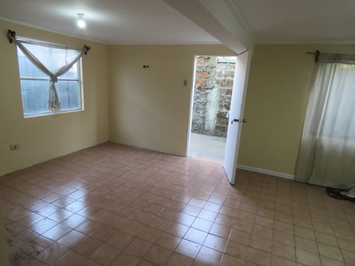 Exelente Inversión 2 Casas En Un Terreno En La Reina