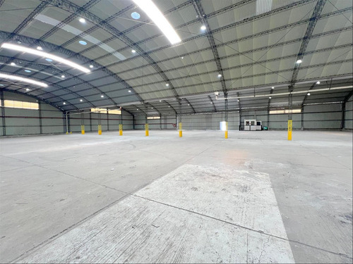Polo Logísitoco Local Industrial 2000m2 Islas Canarias
