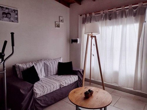 Imagen 2 de 10 de Casa En Venta En Tandil