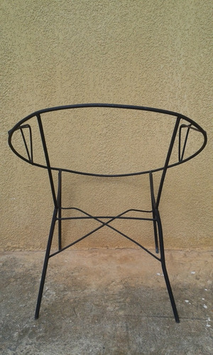 Imagen 3 de 6 de Silla De Hierro