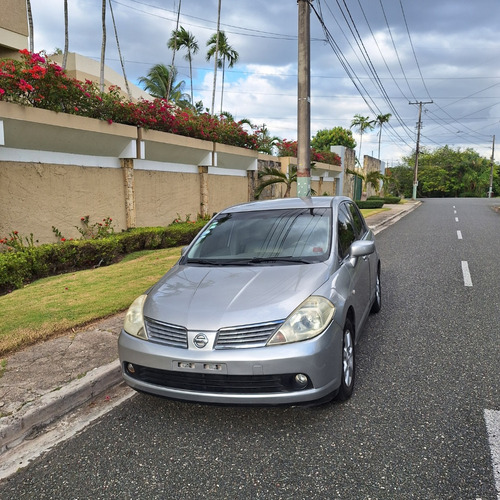 Nissan Tiida 2007 Poco Uso