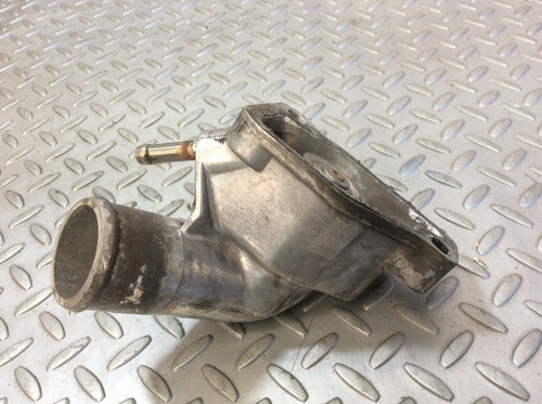 Toma De Agua Termostato Astra Europeo 1.8 Aut Mod 06-08 Orig (Usado)