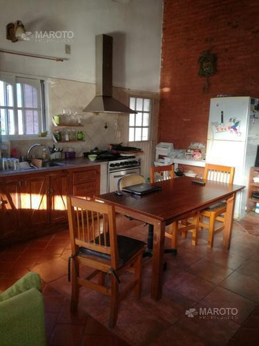 Imagen 4 de 11 de Duplex En Venta En Maschwitz - Maroto Propiedades