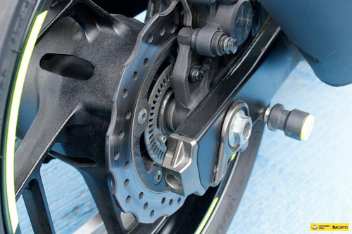 Imagen 17 de 25 de Suzuki Gsx-s 750