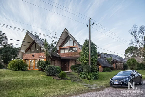 Hermosa Casa En Venta En Punta Del Este