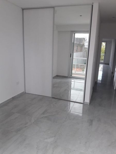 Departamento 3 Ambientes Con Cochera A Estrenar