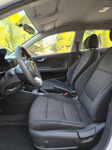Kia Rio 1.6 Lx Sedan At