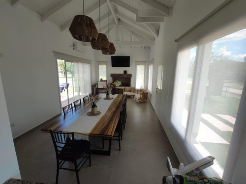 Imagen 2 de 17 de Vendo Casa 3 Dor. En Country Valle Del Golf. (con Renta Actualmente)
