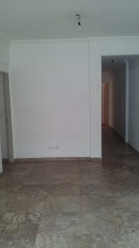Imagen 3 de 15 de Alcaraz 5600. Ph 3 Amb. Patio Gigante. Cochera. Versalles