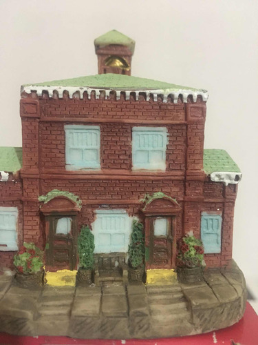 Casa O Villa Navideña Ah 84 City Hall De 8cm X 9cm