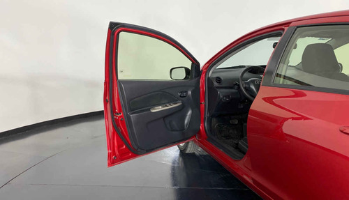 Imagen 14 de 15 de 46968 - Toyota Yaris 2016 Con Garantía At