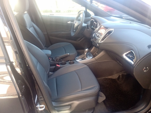 Imagen 11 de 15 de Chevrolet Cruze Midnight