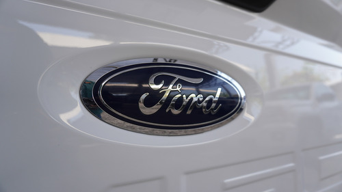 Ford F-150 5.0l Doble Cabina V8 4x4 At