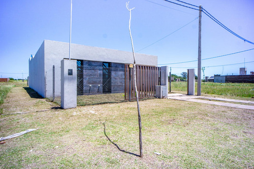 Casa En Alvear