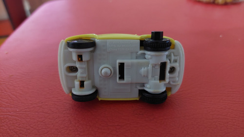 Juguete Auto Película Cars Luigi Colección Mcdonalds 2006 (Usado)