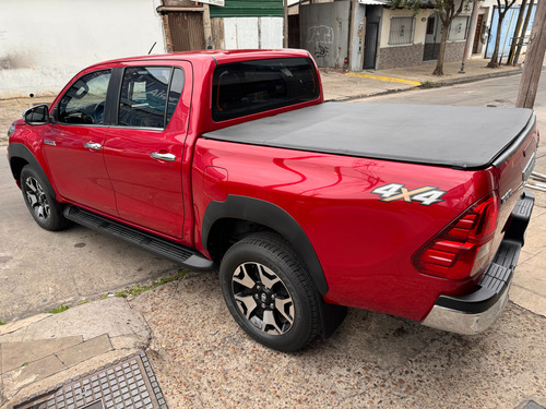Toyota Hilux Pick-up 2.8 Cd Srx 177cv 4x4
