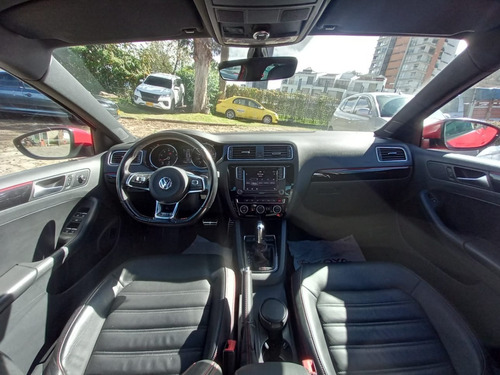 Imagen 13 de 14 de Volkswagen Jetta Gli