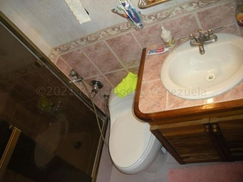 Imagen 8 de 13 de Livy Ramirez Vende Apartamento En Los Naranjos Del Cafetal Mls #22-12039