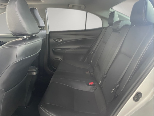 Toyota Yaris 1.5 16V FLEX SEDAN XLS CONNECT MULTIDRIVE