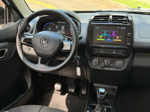 Renault Kwid 1.0 12V SCE FLEX OUTSIDER MANUAL