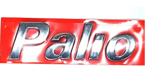 Insignia Fiat Trasera Palabra Palio 04/