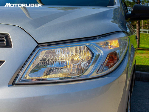 Imagen 14 de 25 de Chevrolet Onix Joy Extra Full 1.0 | Permuta / Financia