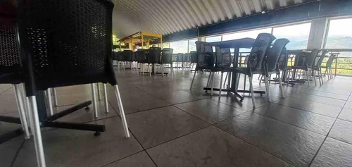 Local En Arriendo En La Avenida Centenario / Armenia (279057265).