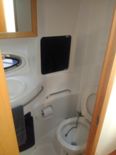 Klase A Hunter 32 Con Volvo Penta D4 Pata Duo Prop