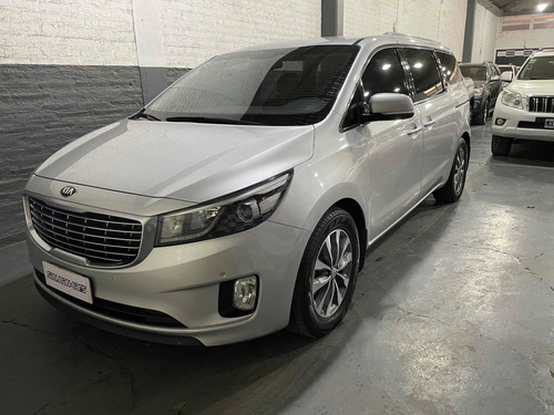 Imagen 1 de 15 de Kia Carnival 2016 2.2 Crdi Premium