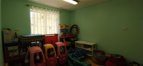 Se Traspasa Jardin Infantil Con 20 Años De Funcionamiento.