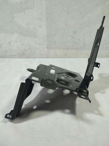 Base Batería Toyota Yaris 1.5 Mod 17-20 Original (Usado)