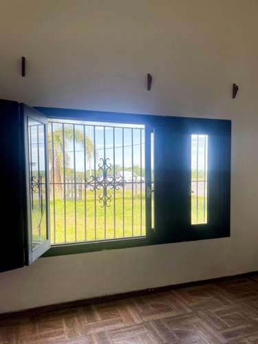 Venta 2 Casas Terreno Esquina Rambla Costanera