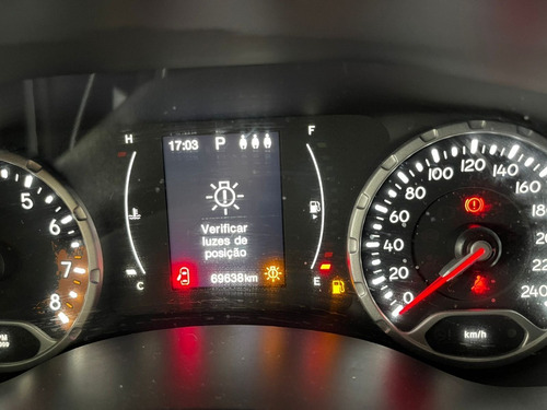 Imagem 4 de 8 de Jeep Renegade Sport