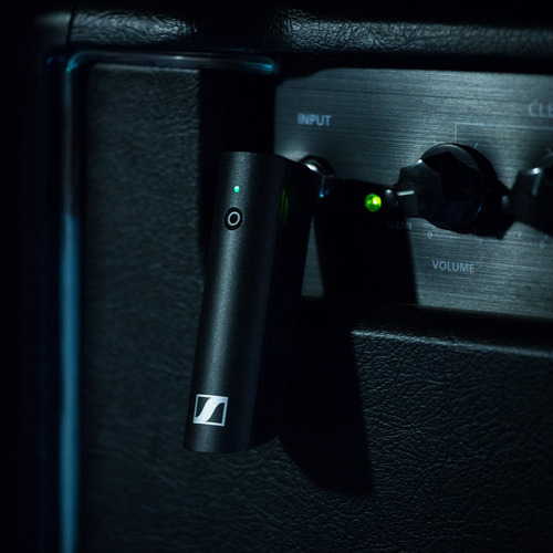 Imagen 9 de 10 de Sistema Sennheiser Xs Wireless Digital Instrument Base Set Color Negro