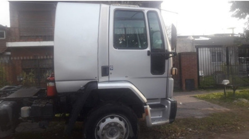 Imagen 12 de 22 de Ford Cargo 1832e Año 2008