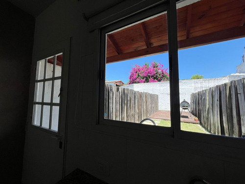 Venta C. Duplex 3 Amb. C/parque Apto Cred Tuzaingo