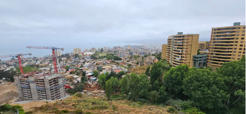 Agua Santa, Excelente Departamento