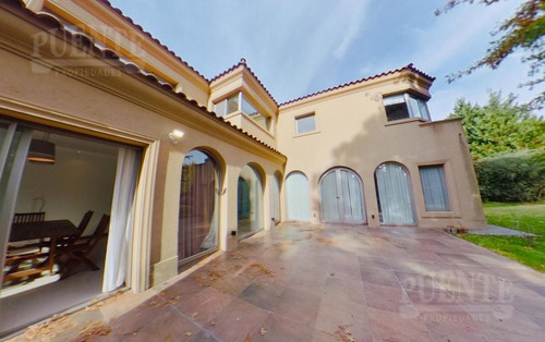 Imagen 13 de 19 de Excelente Casa En Venta O Alquiler En Saint Thomas Sur - Canning