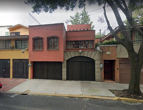 Casa En La Colonia Del Carmen, Coyoacan Gran Oportunidad De Remate Bancario