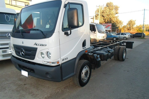 Imagem 4 de 5 de Mercedes Acelo 815 Credito Pelo Consorcio Parce R$ 2.155,00