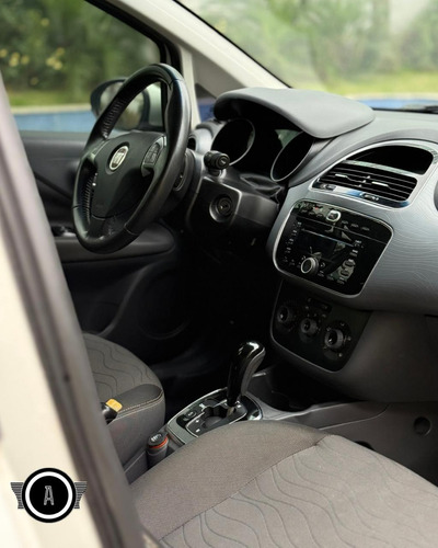 Fiat Punto 1.6 16V Essence Sp Dualogic Flex 5P